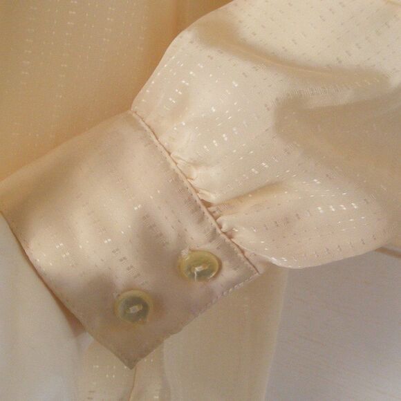 Anne Klein Blouse/Top, XL, Statement Shoulders, Buttery Yellow, Long sleeves - Picture 7 of 12